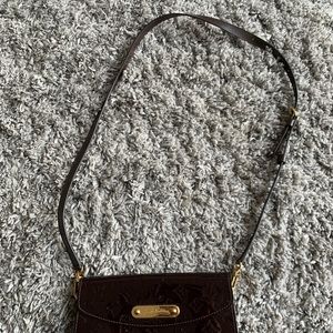 Authentic pre-loved LV clutch + 2 detachable straps (short and long)